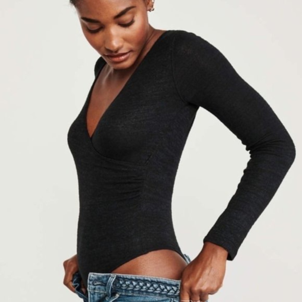 COPY - SOFT A&F COZY BODYSUIT